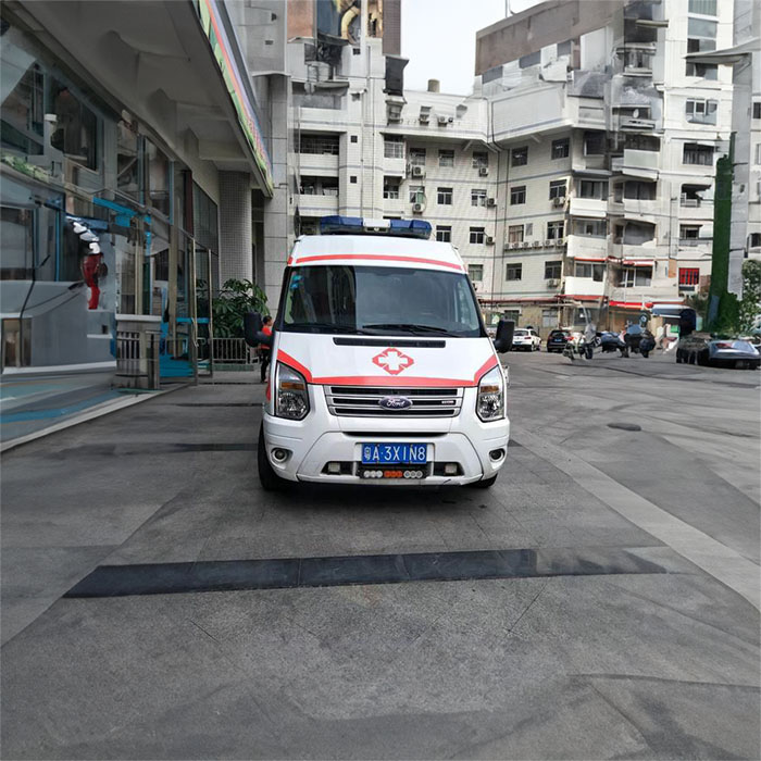 遂宁病重转院救护车出租案例